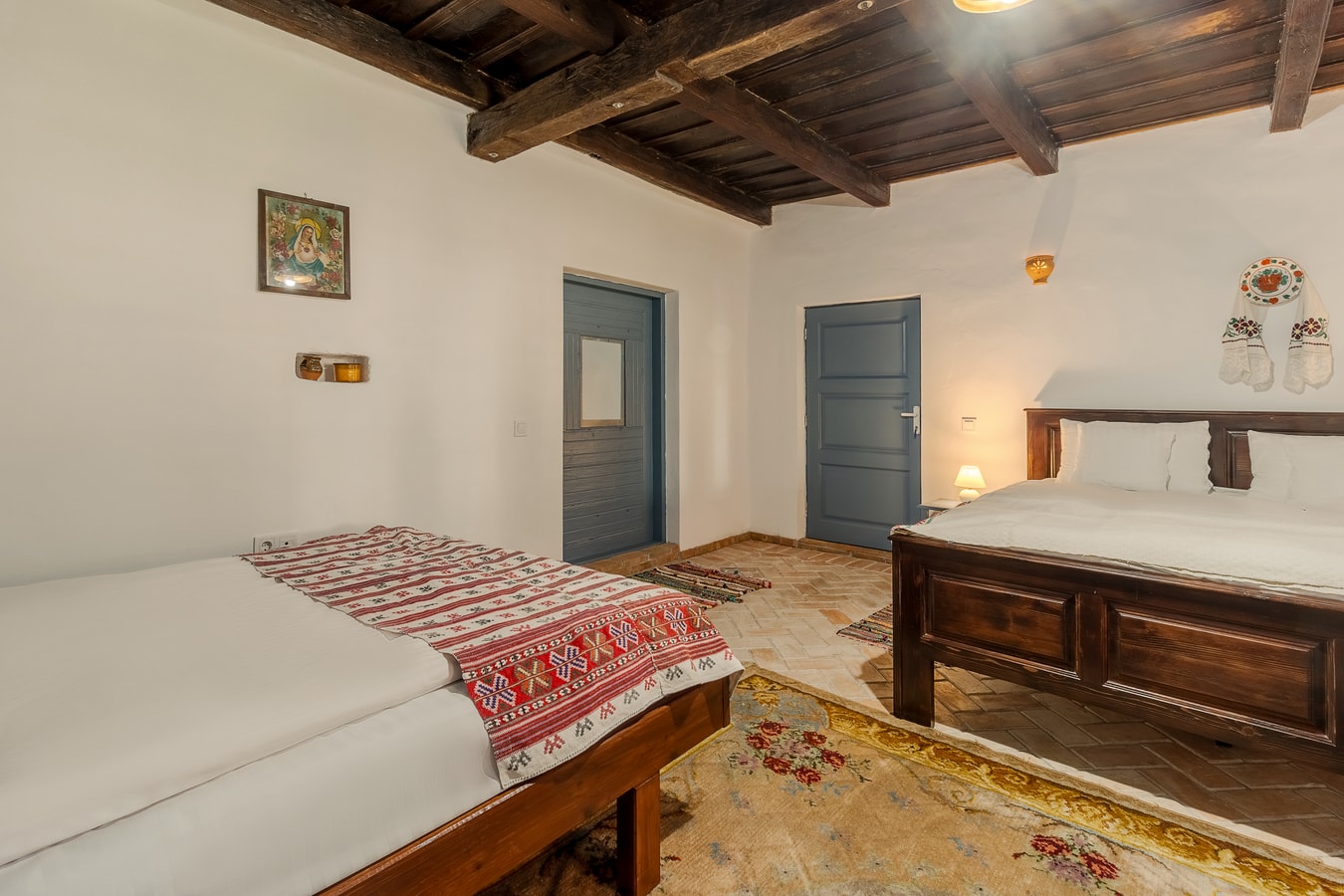 Casa Veche Leheceni (8-Room Country House) 19 FlatWhite Properties