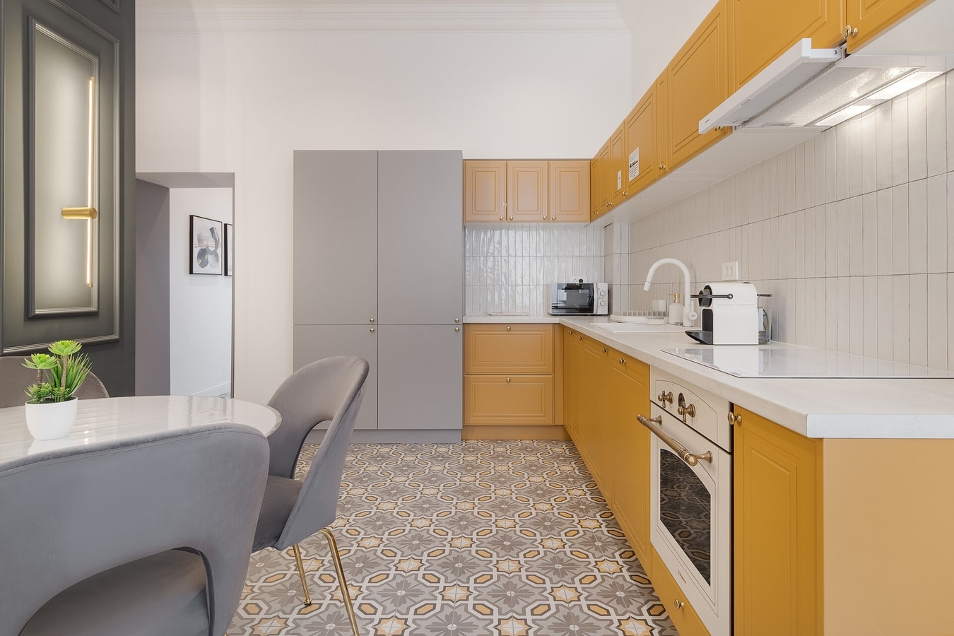 Olimpia Residence Four 6 FlatWhite Properties