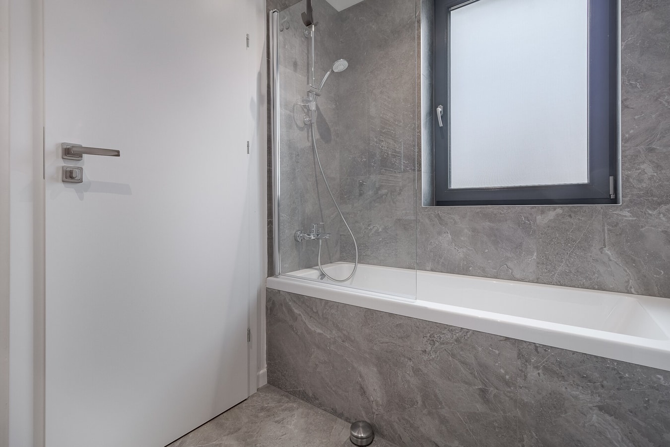 Urban Junction 17 FlatWhite Properties