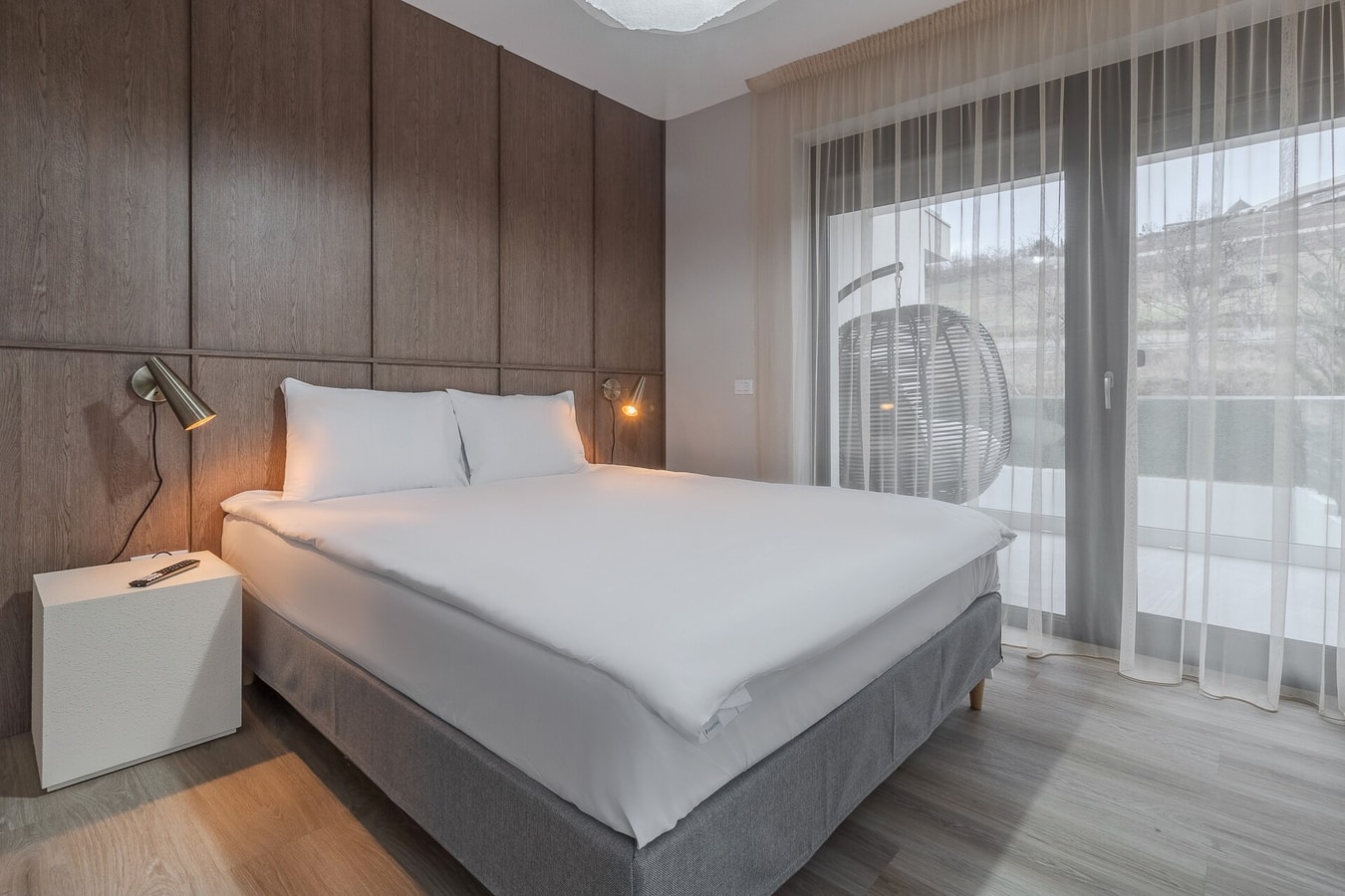 Hill View Five 15 FlatWhite Properties