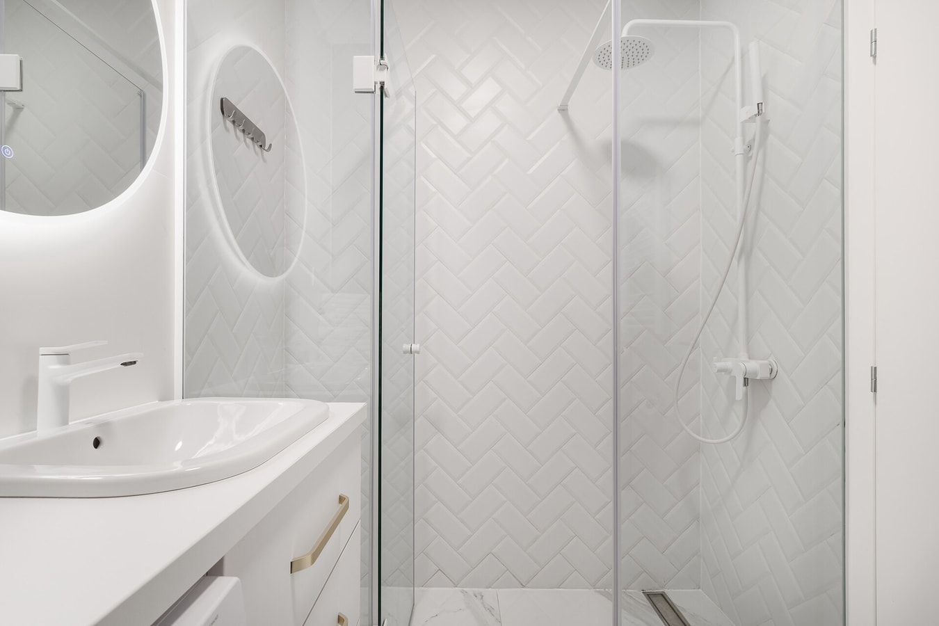 Waves Flat 9 FlatWhite Properties