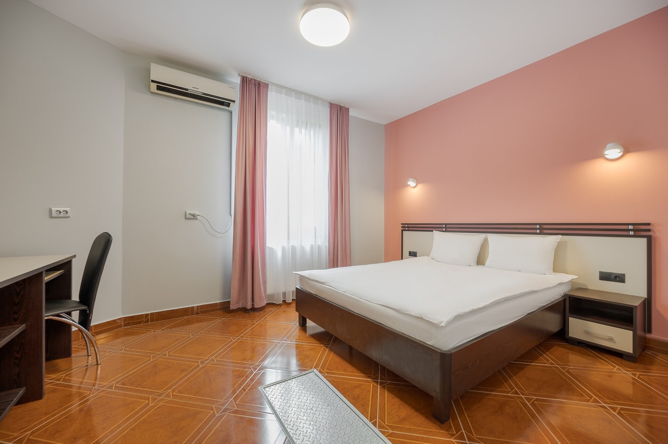 Tei Inn 22 FlatWhite Properties