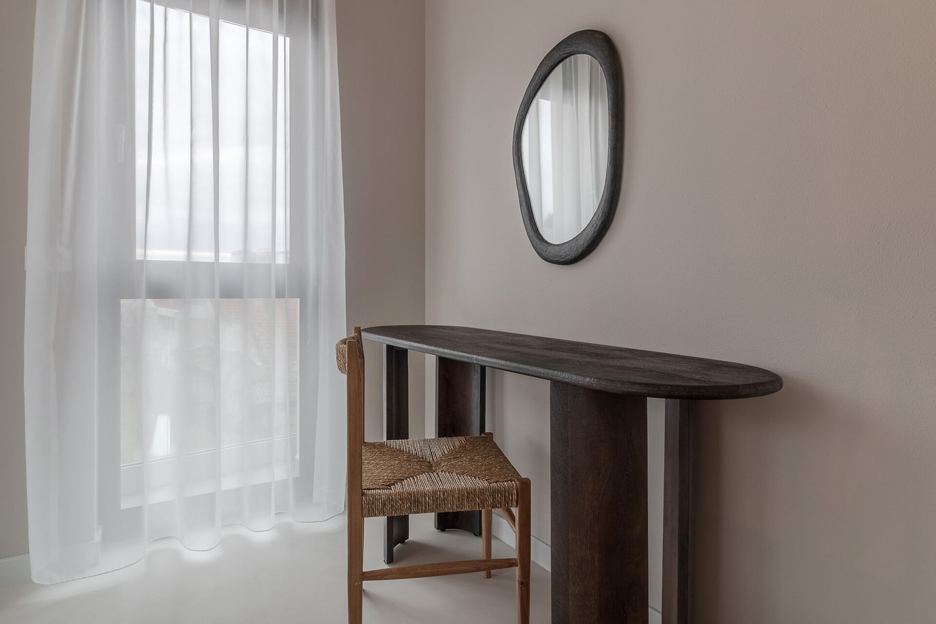 Hill View Eleven 15 FlatWhite Properties