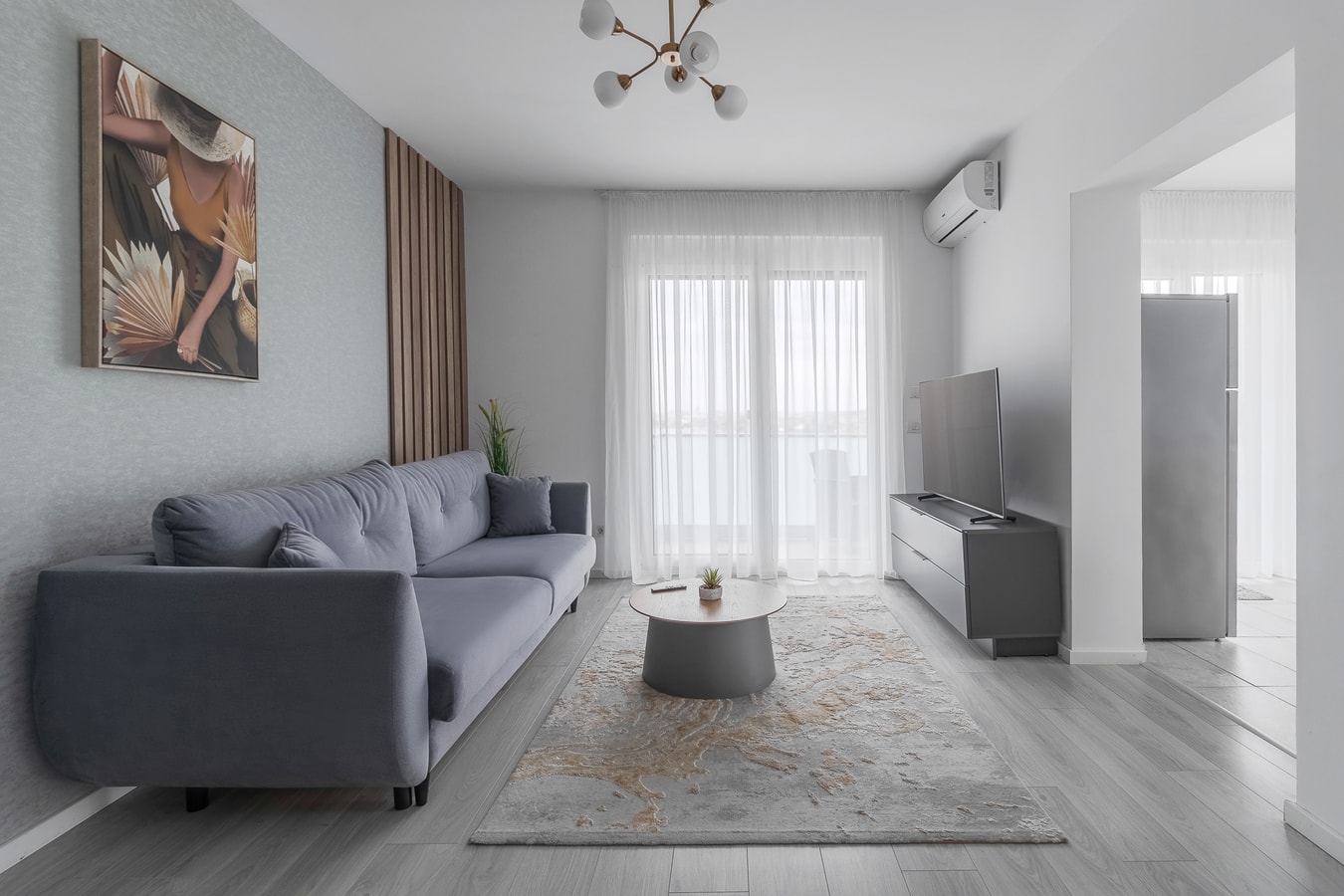 Rosewood Gold 5 FlatWhite Properties