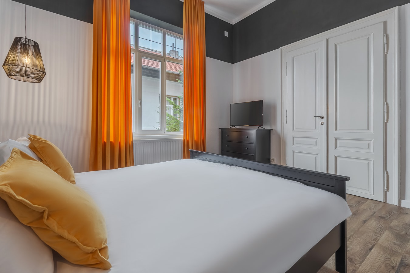 Republicii Escape 6 FlatWhite Properties