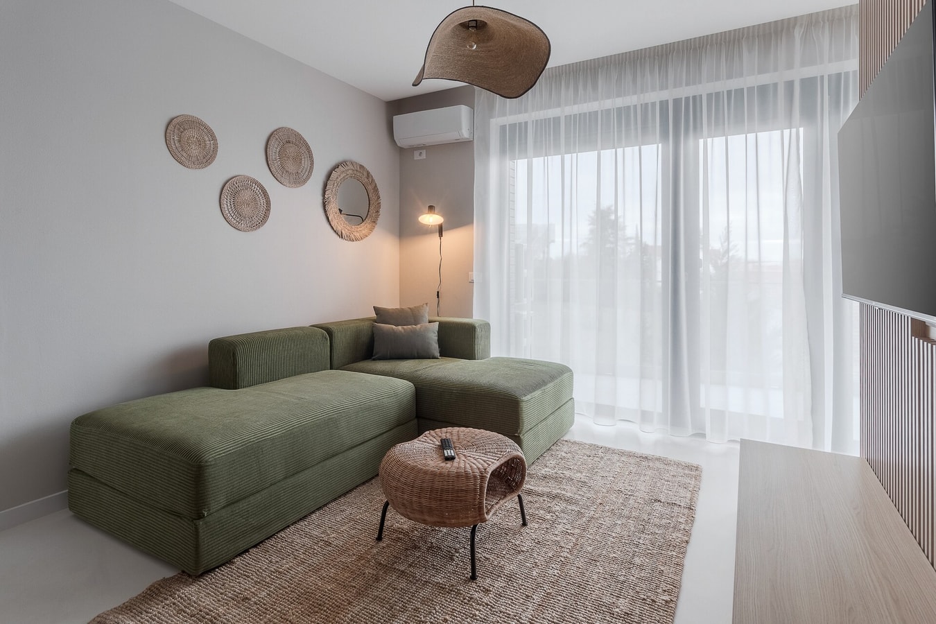 Hill View Eleven 6 FlatWhite Properties