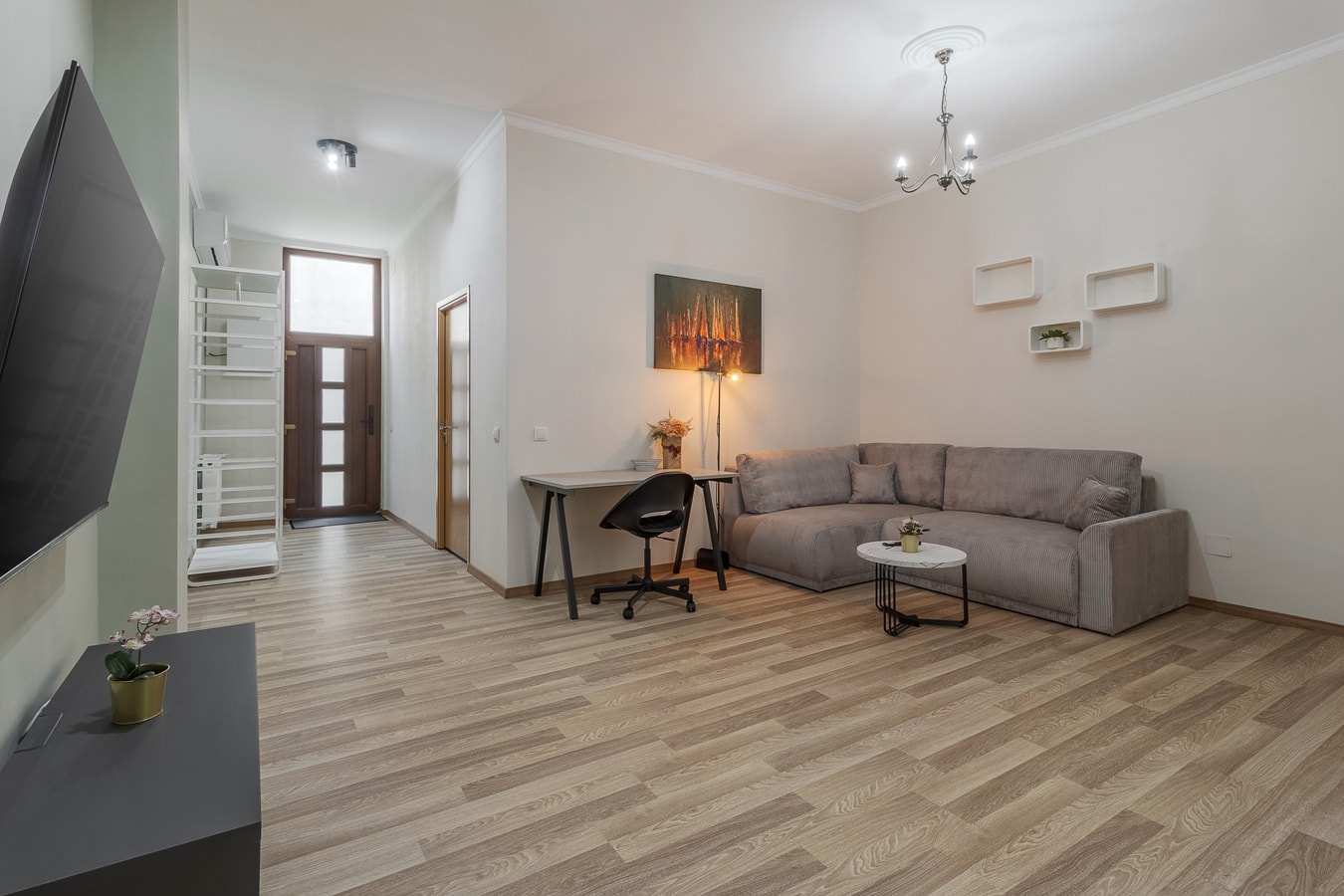 Eden Central Stay 6 FlatWhite Properties