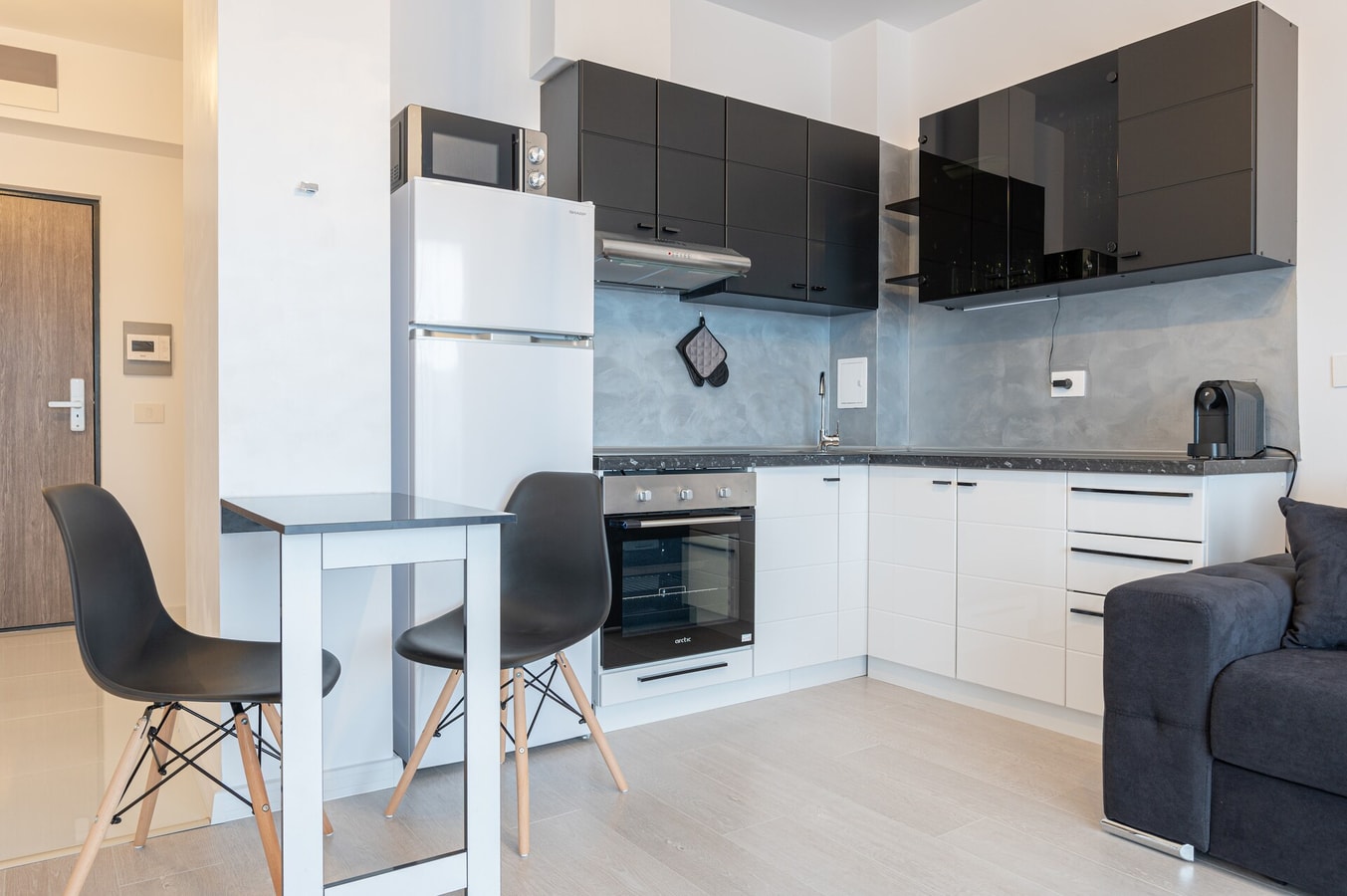 Verdi 10 FlatWhite Properties