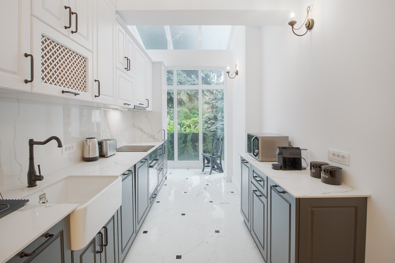 Arta Residence Four 16 FlatWhite Properties