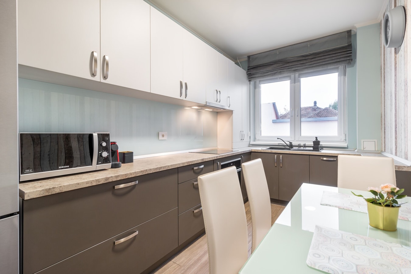 Quebec Flat 8 FlatWhite Properties