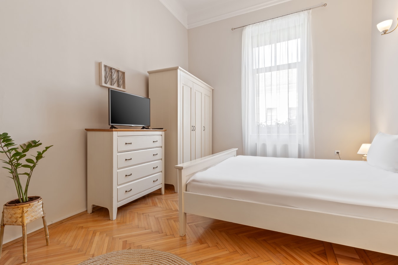 Elle Home 14 FlatWhite Properties