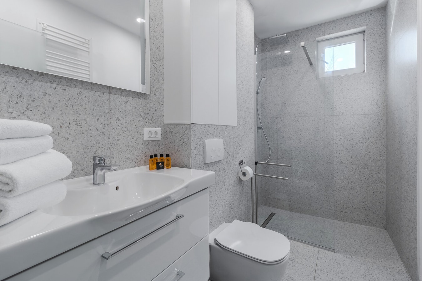 Snagov Flat 19 FlatWhite Properties