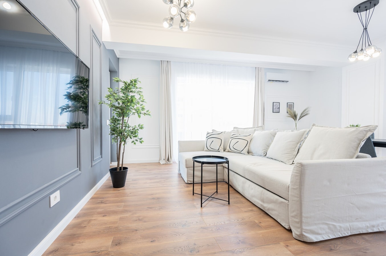 Brioni Flat 7 FlatWhite Properties