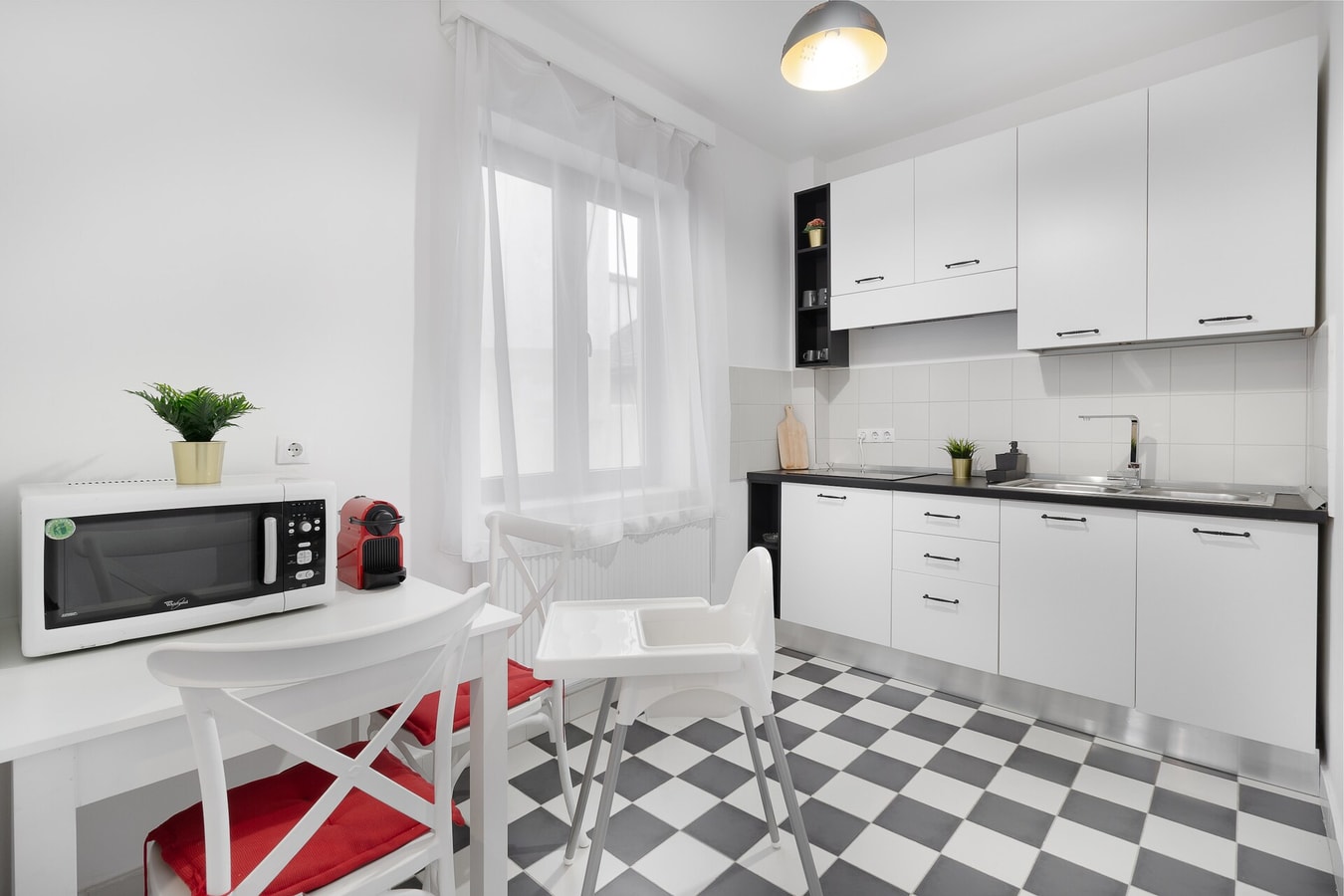 Charming House 9 FlatWhite Properties