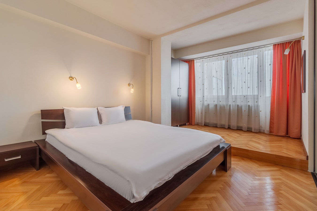 Scala Flat 21 FlatWhite Properties