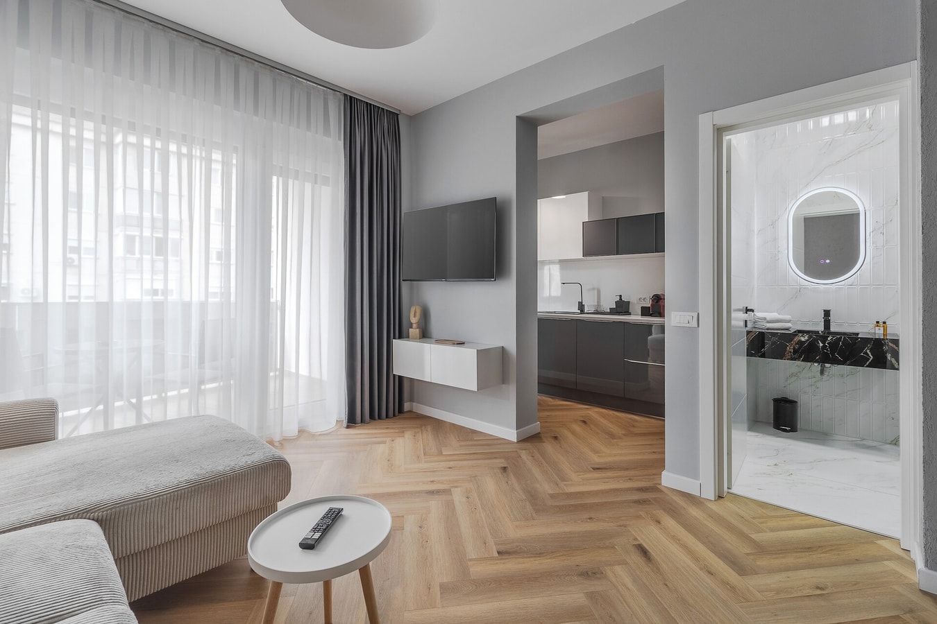 The Golden Leaf One 7 FlatWhite Properties