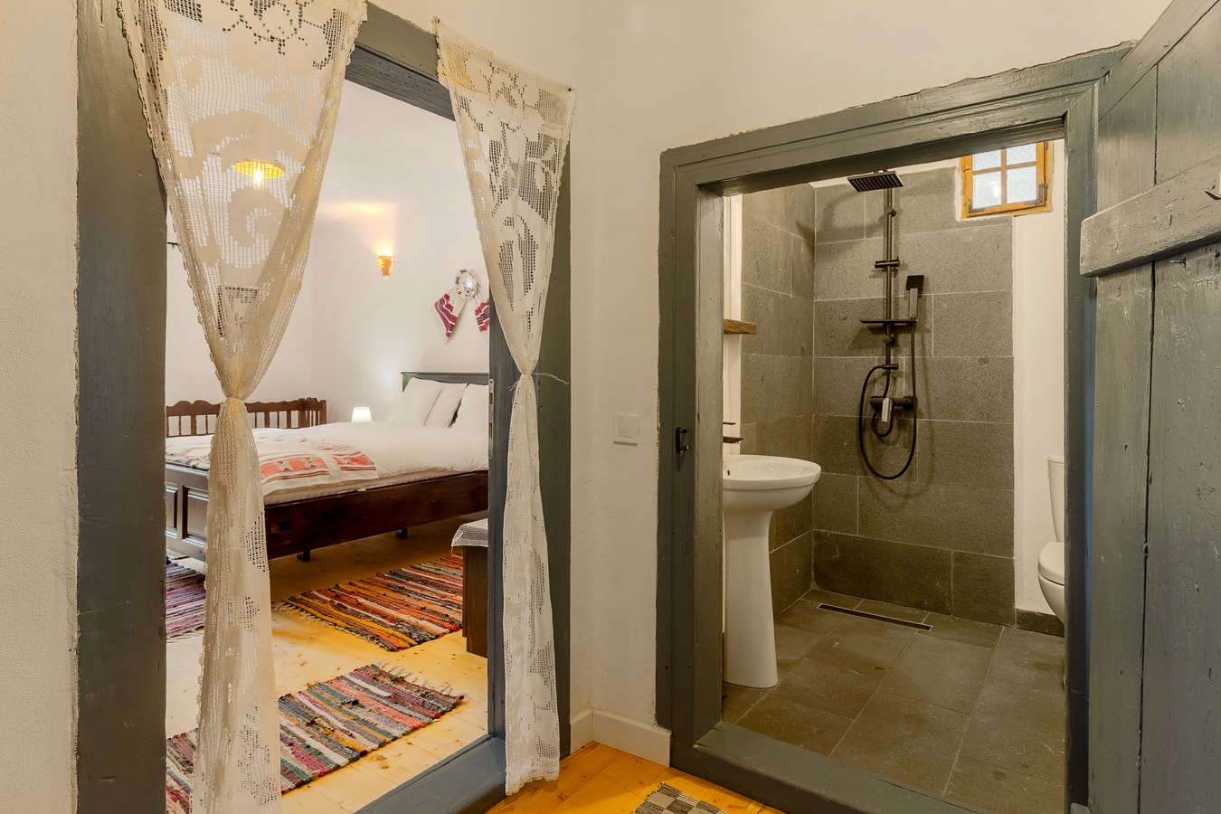 Casa Veche Leheceni (8-Room Country House) 13 FlatWhite Properties