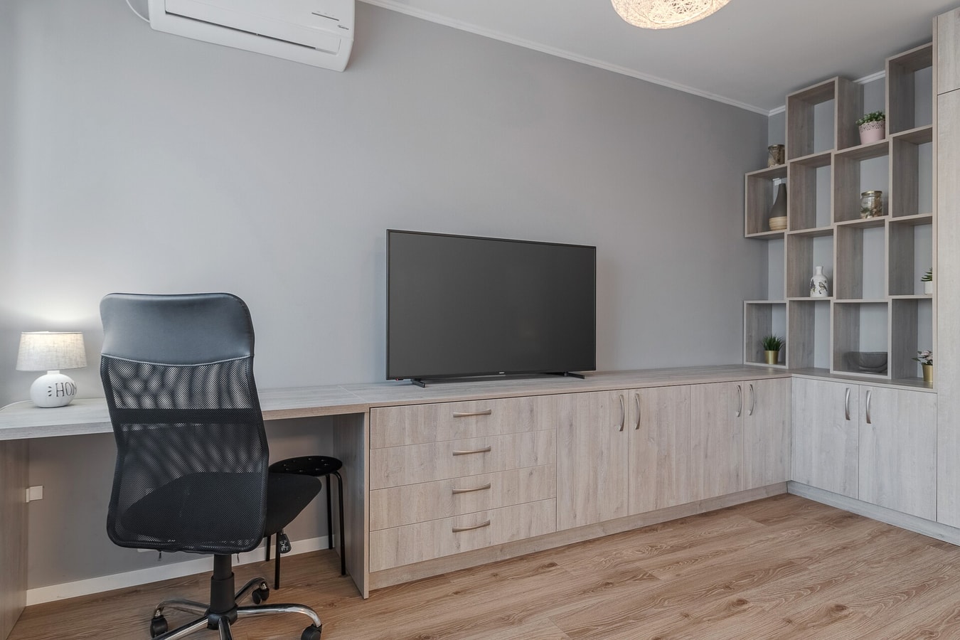 Snagov Flat 8 FlatWhite Properties