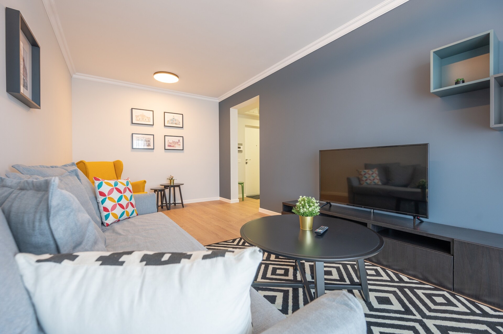 Lilla Six 11 FlatWhite Properties