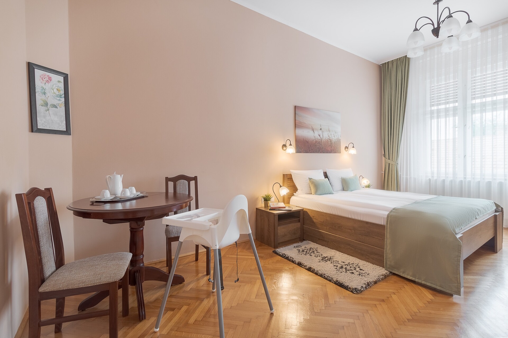 Il Teatro 9 FlatWhite Properties