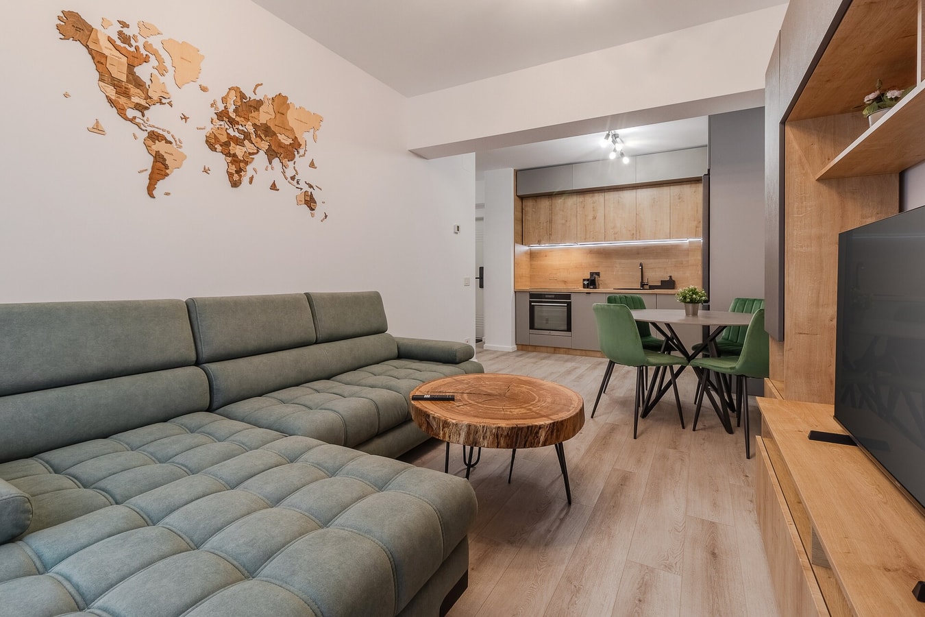 Arena Vista 5 FlatWhite Properties