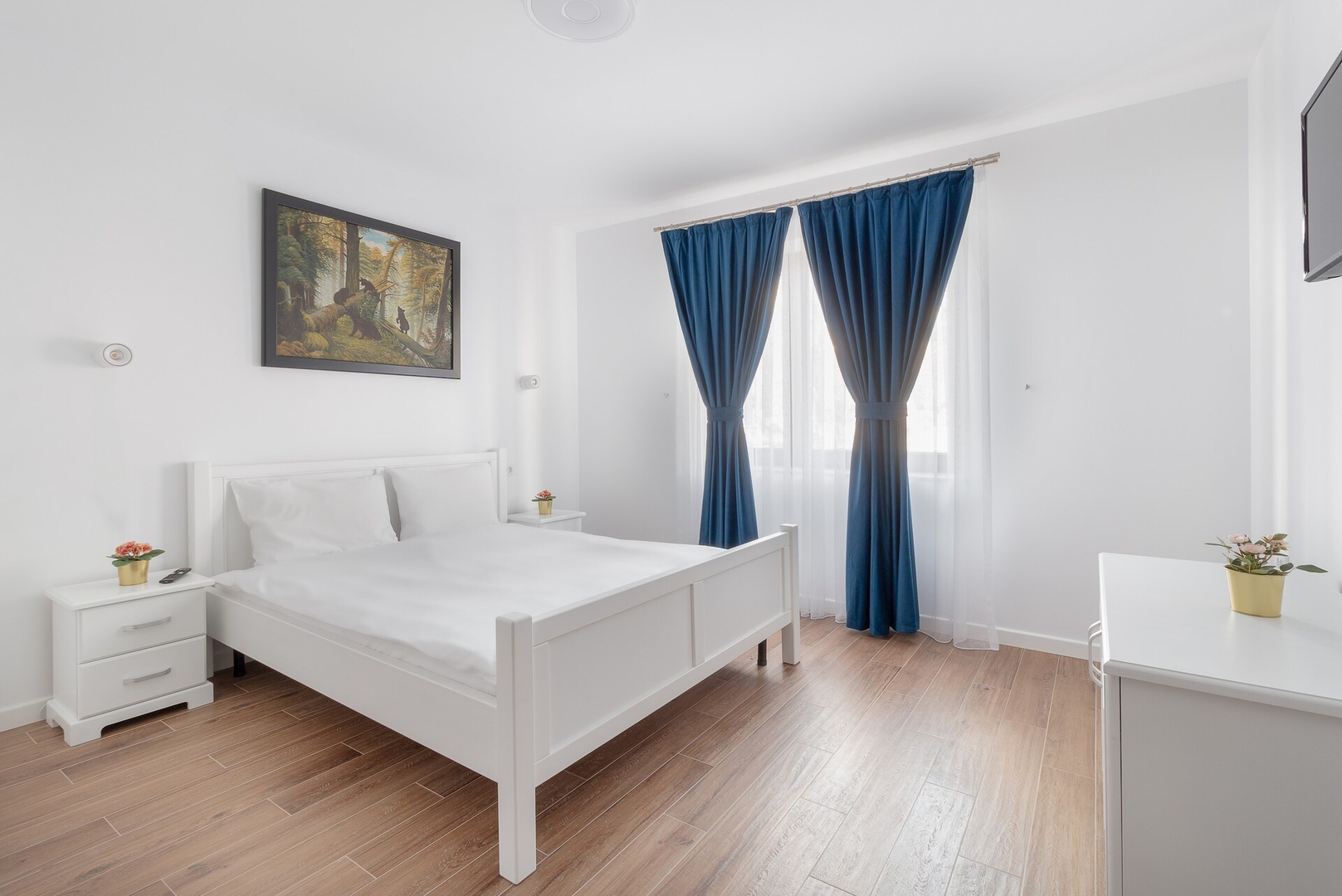 Thermalis Groove House - 4 bedroom 7 FlatWhite Properties
