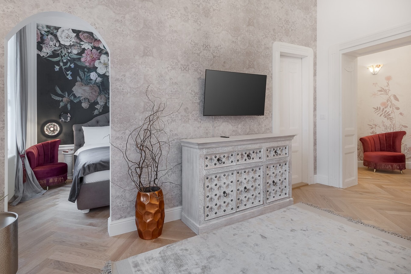 Villa Arta Residence 39 FlatWhite Properties