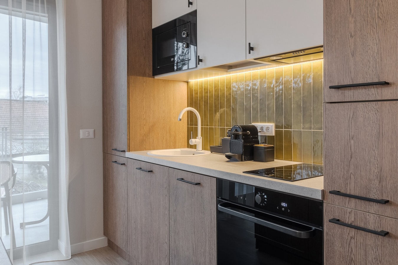 Hill View Five 12 FlatWhite Properties