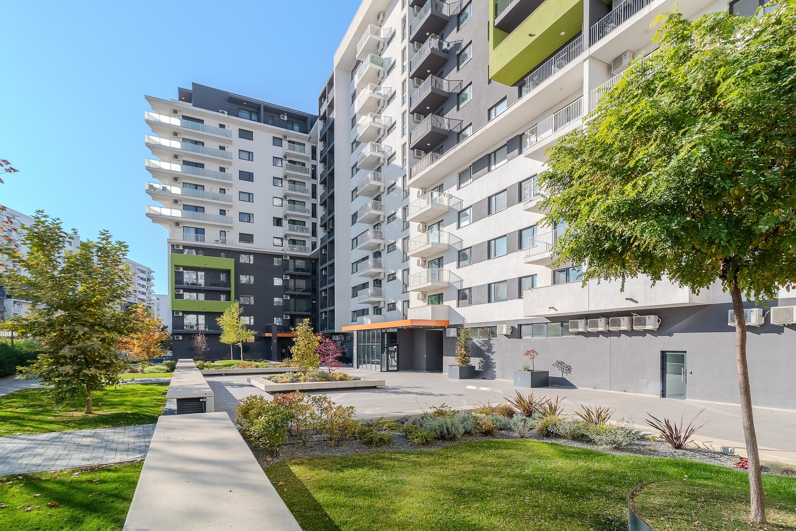 Sunset Flat 16 FlatWhite Properties
