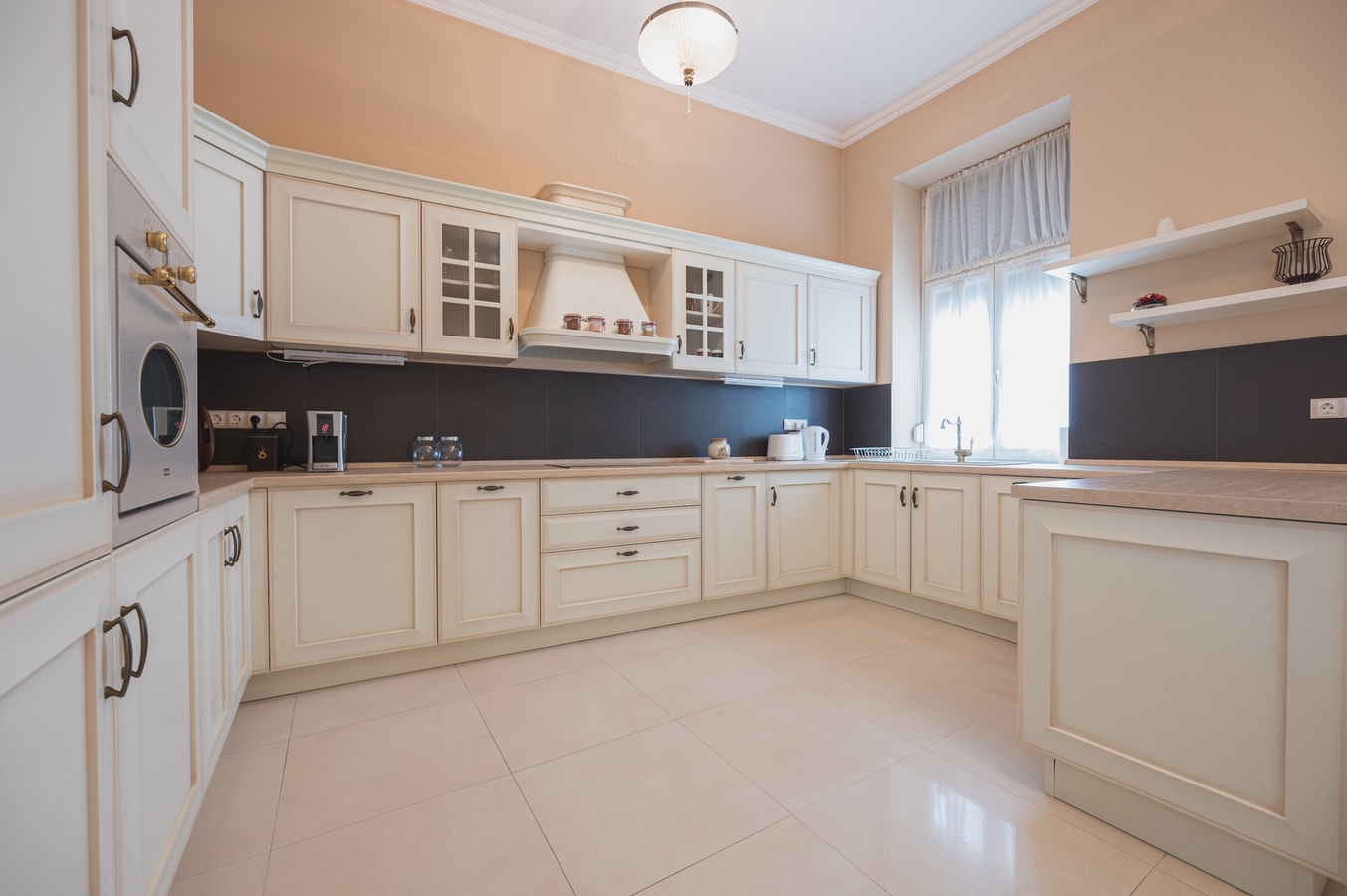 Black Eagle Loft 19 FlatWhite Properties