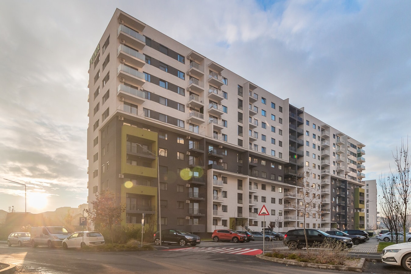 Blue Lake 17 FlatWhite Properties