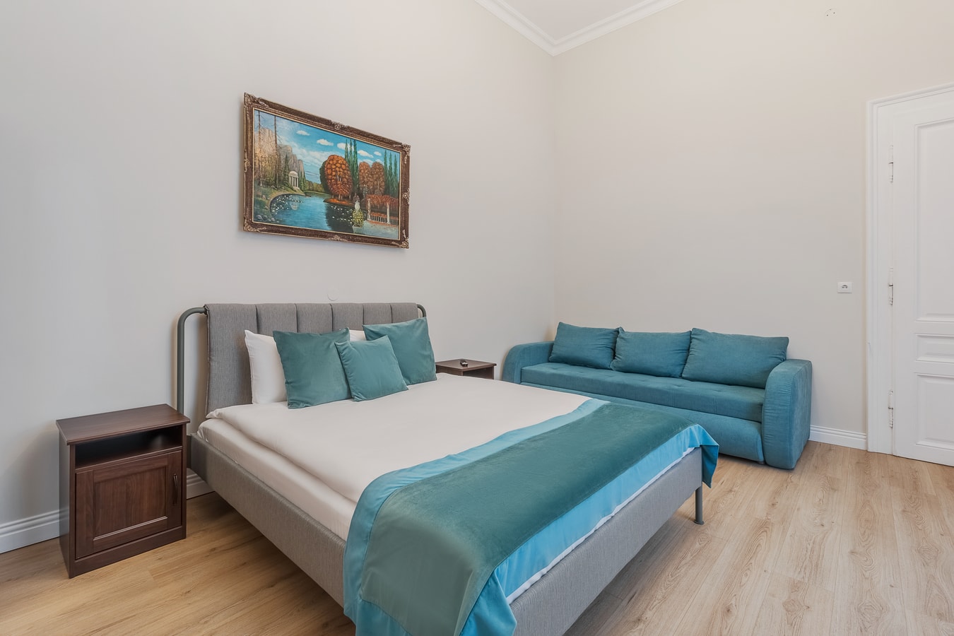 Pedestrian Bliss 9 FlatWhite Properties