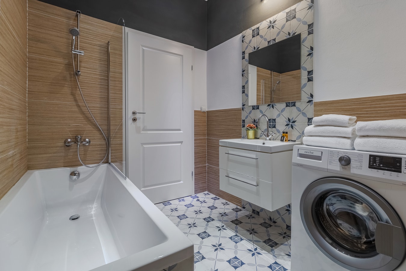 Republicii Escape 10 FlatWhite Properties