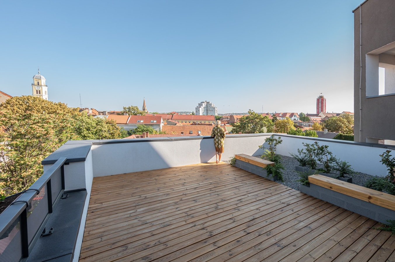 Calvin Two 16 FlatWhite Properties