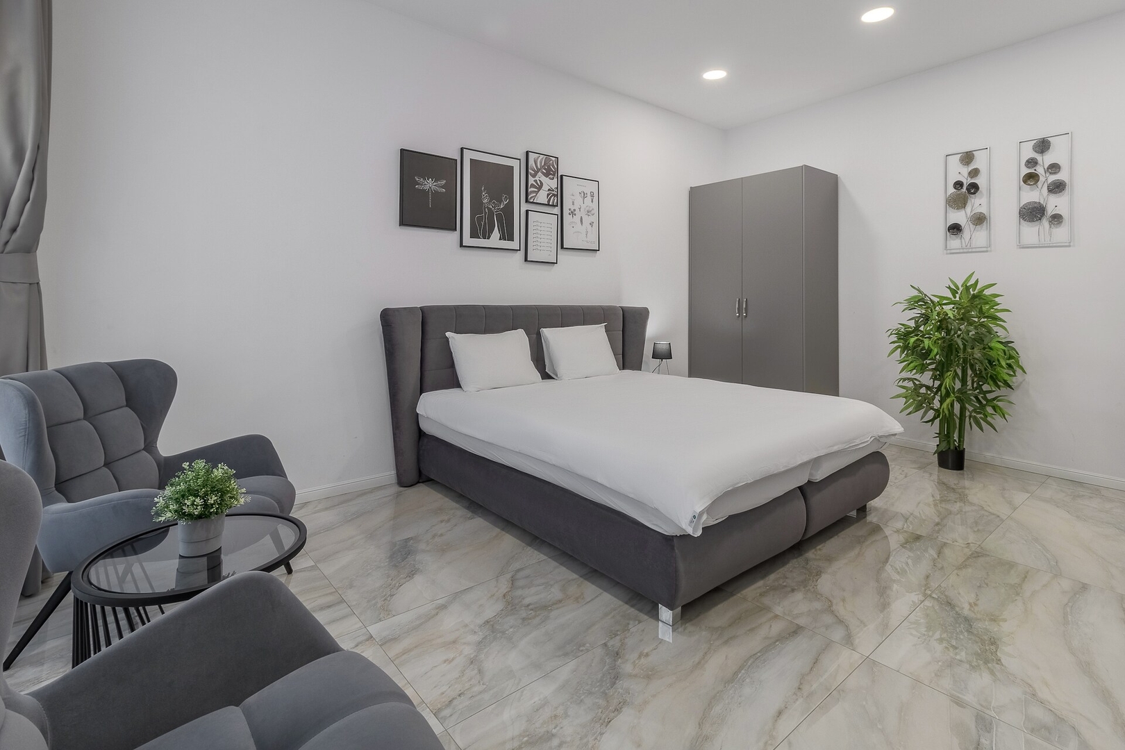Marble Flat 15 FlatWhite Properties