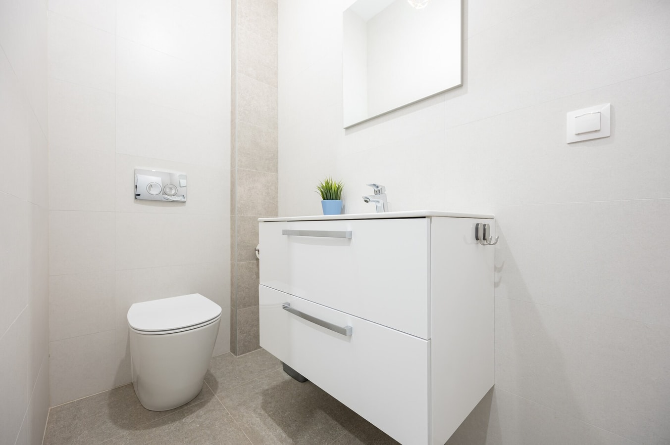 Tei 18, Two Bedrooms in City Centre near Aquapark 6 FlatWhite Properties