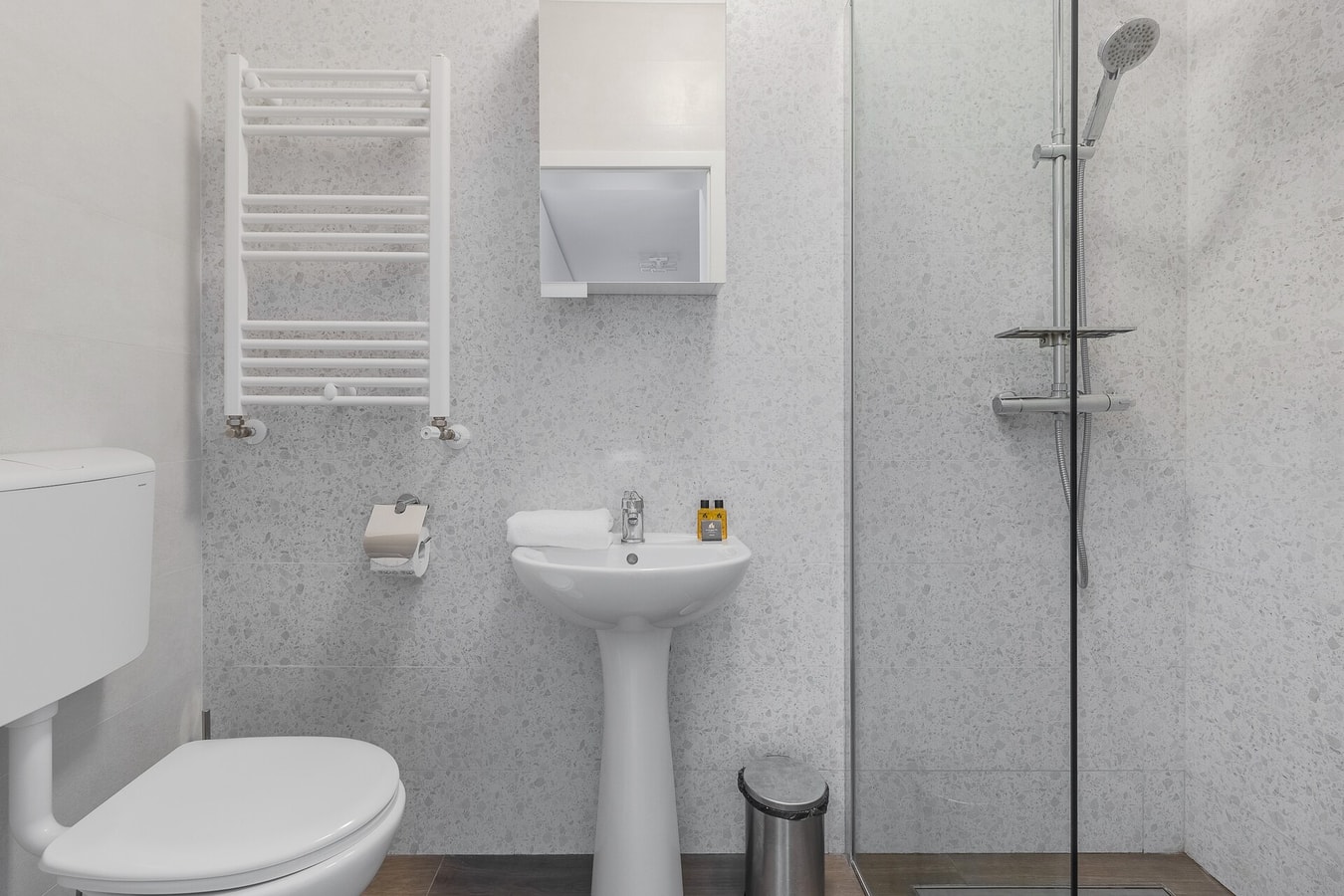 Pure Flat 20 FlatWhite Properties