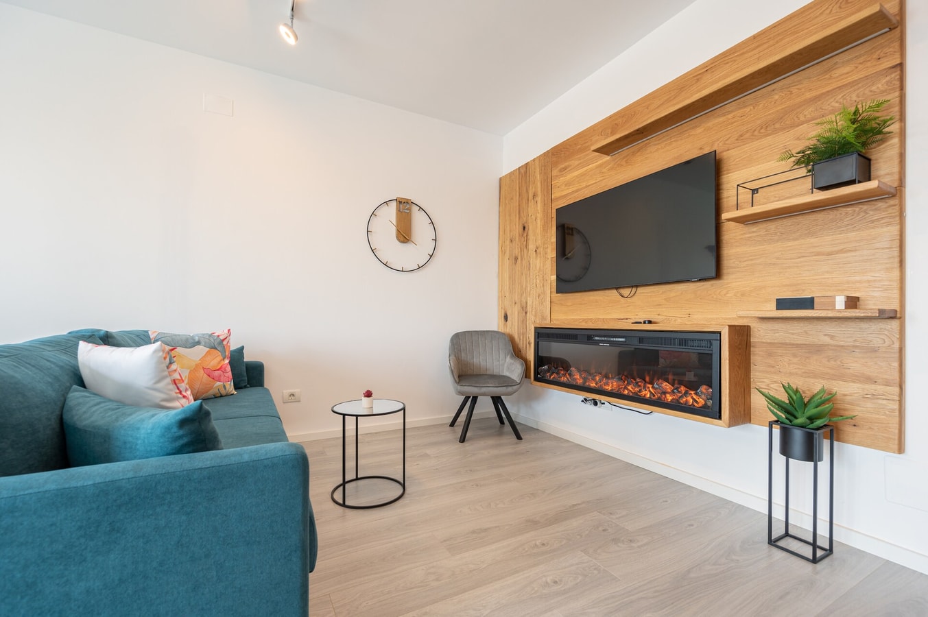 Map Flat 8 FlatWhite Properties