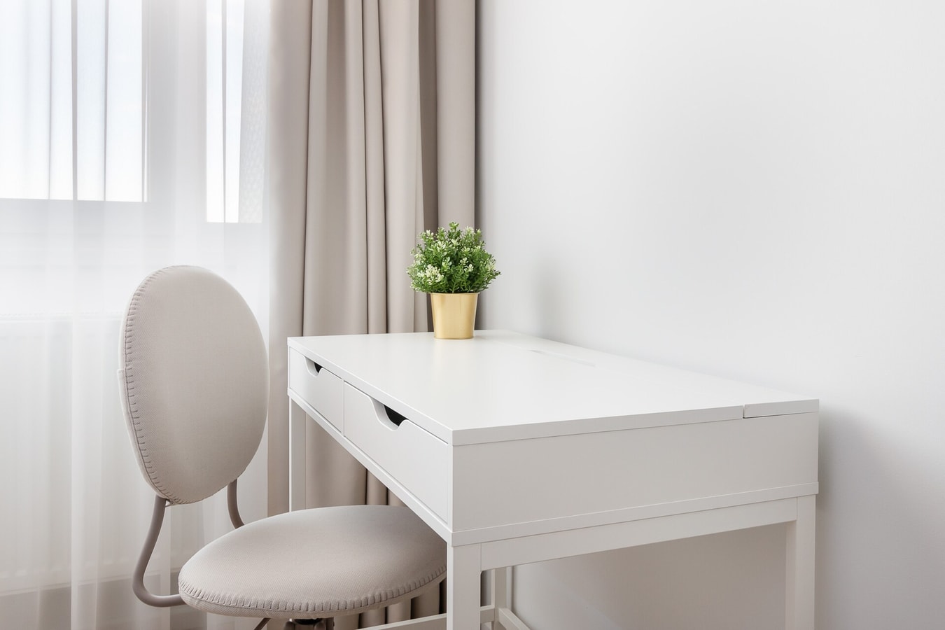 Waves Flat 13 FlatWhite Properties