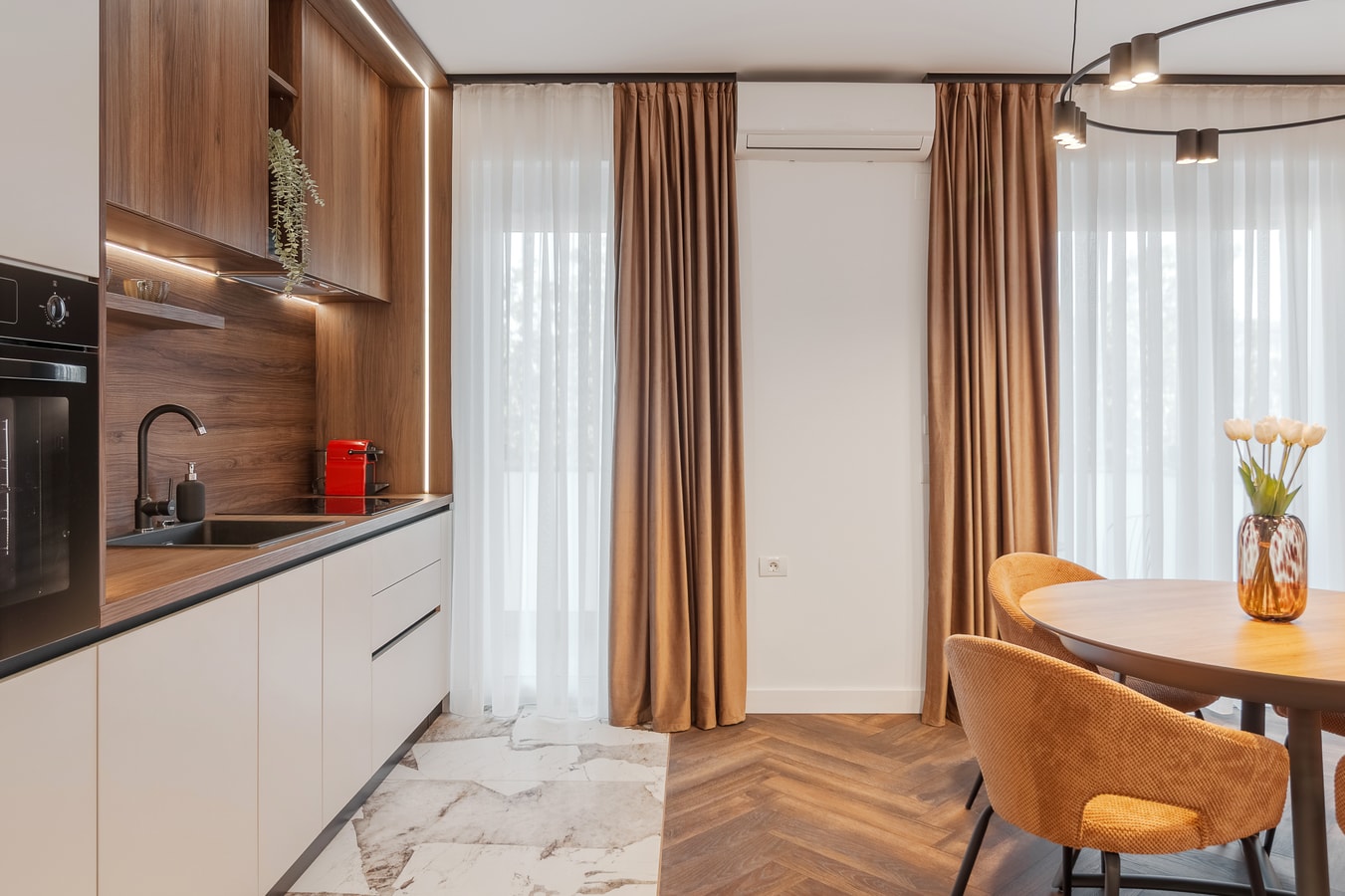 Lumiere Pumpkin 9 FlatWhite Properties