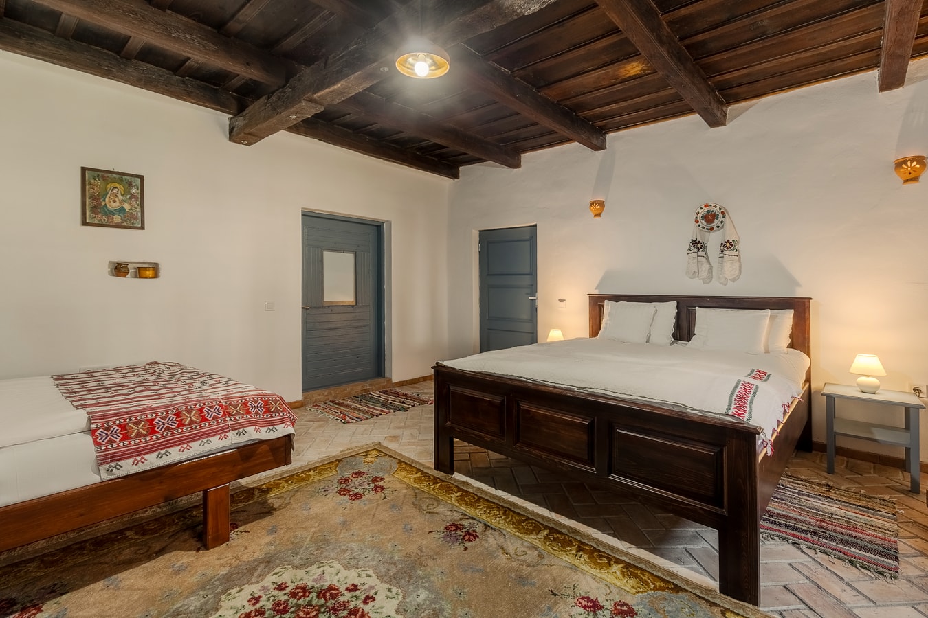 Casa Veche Leheceni (8-Room Country House) 17 FlatWhite Properties