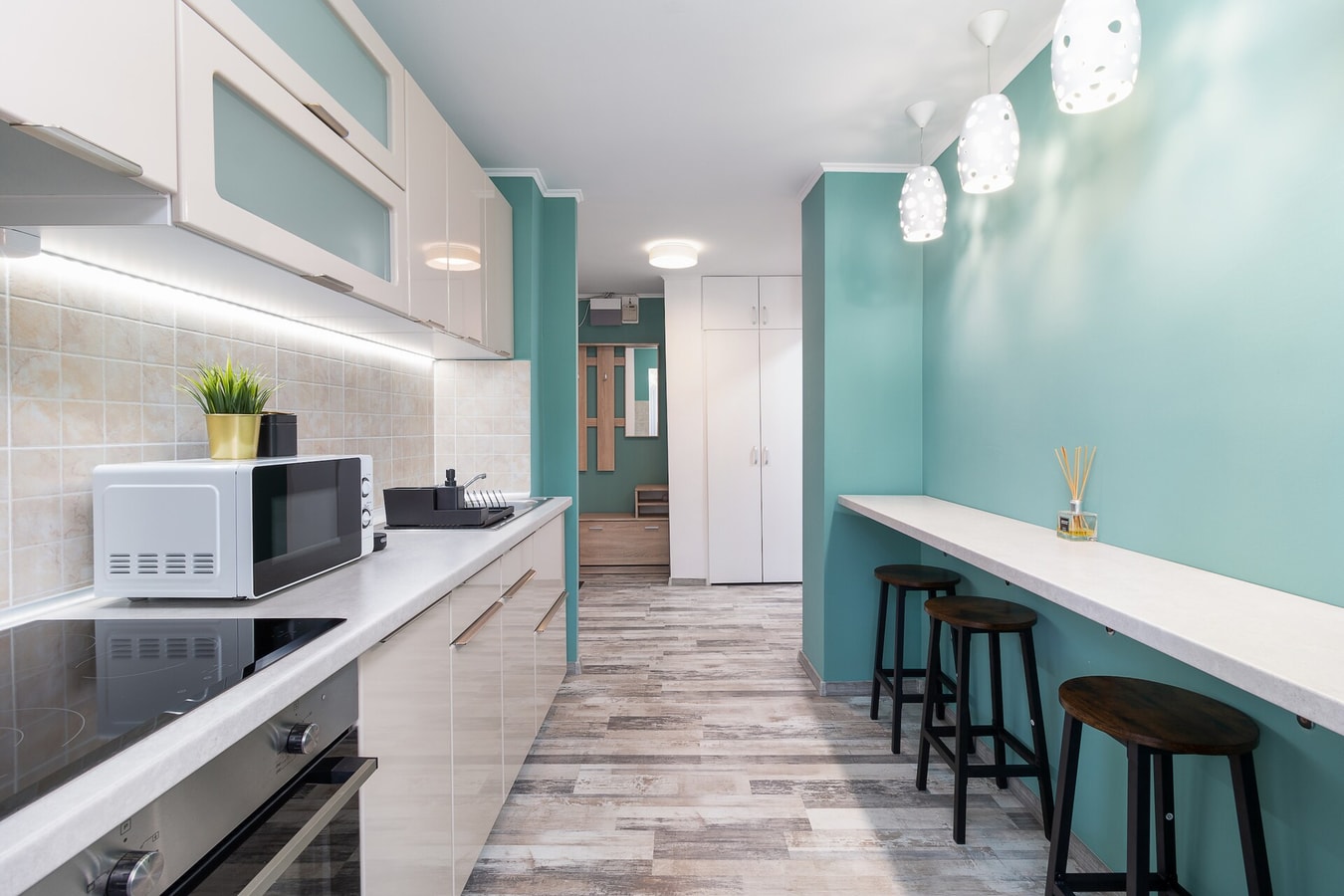 Decebal Flat 9 FlatWhite Properties