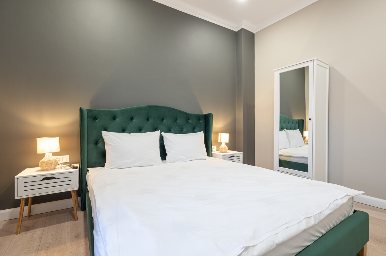 House Flat 7 FlatWhite Properties