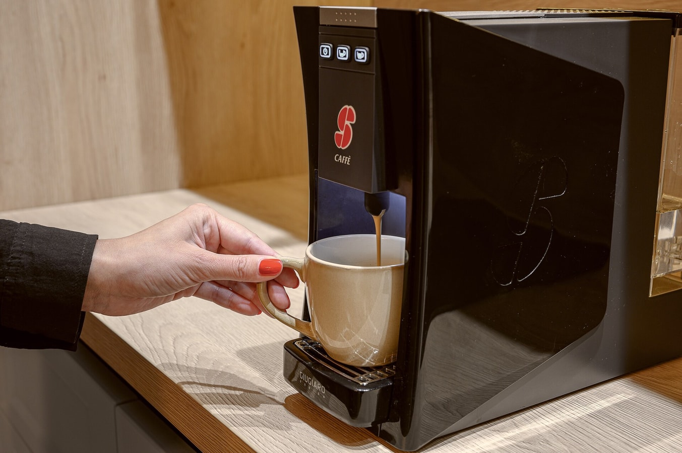 Dozsa Residence Two, ground floor apartment 15 FlatWhite Properties