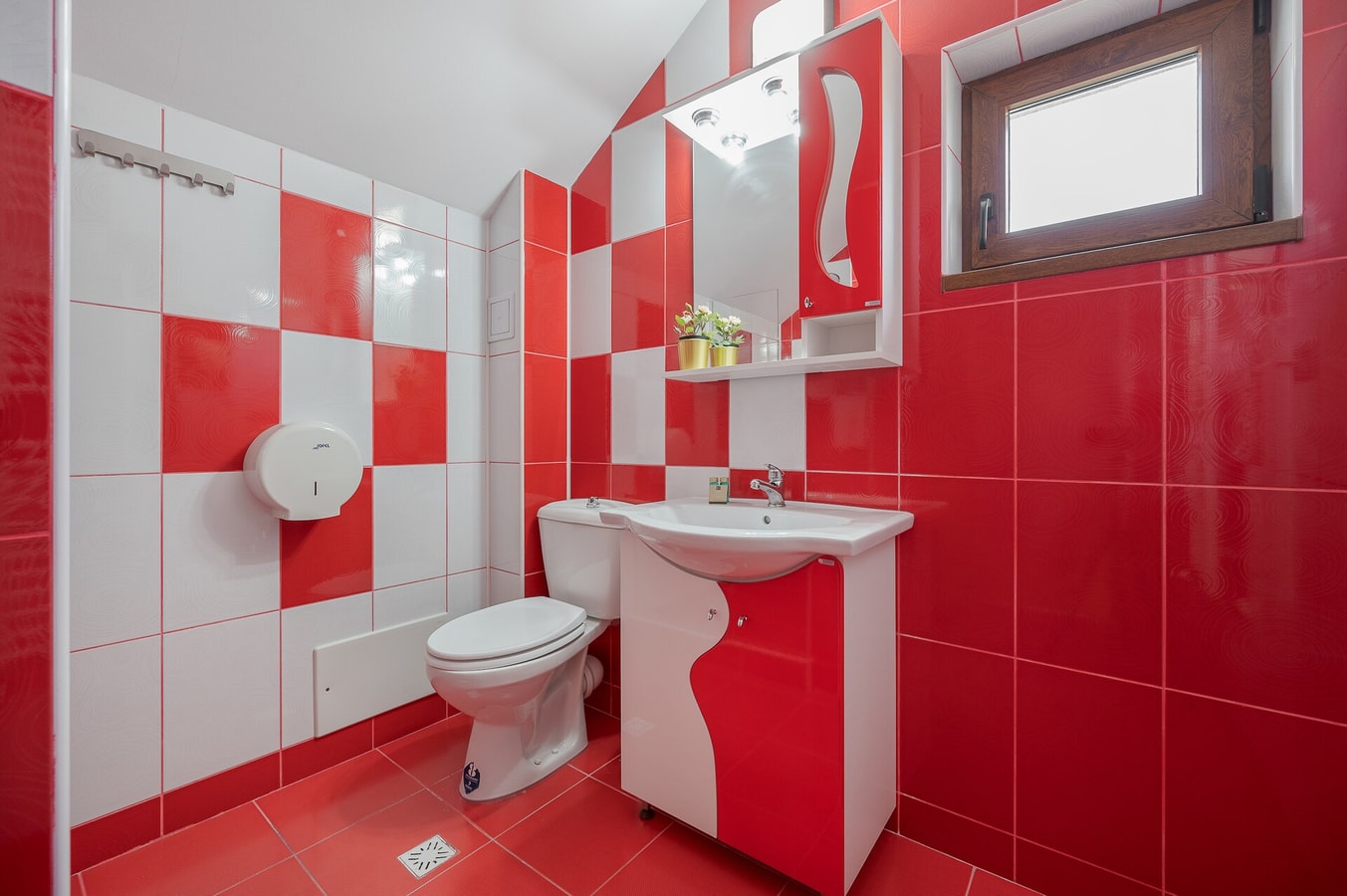 Tei Inn 34 FlatWhite Properties