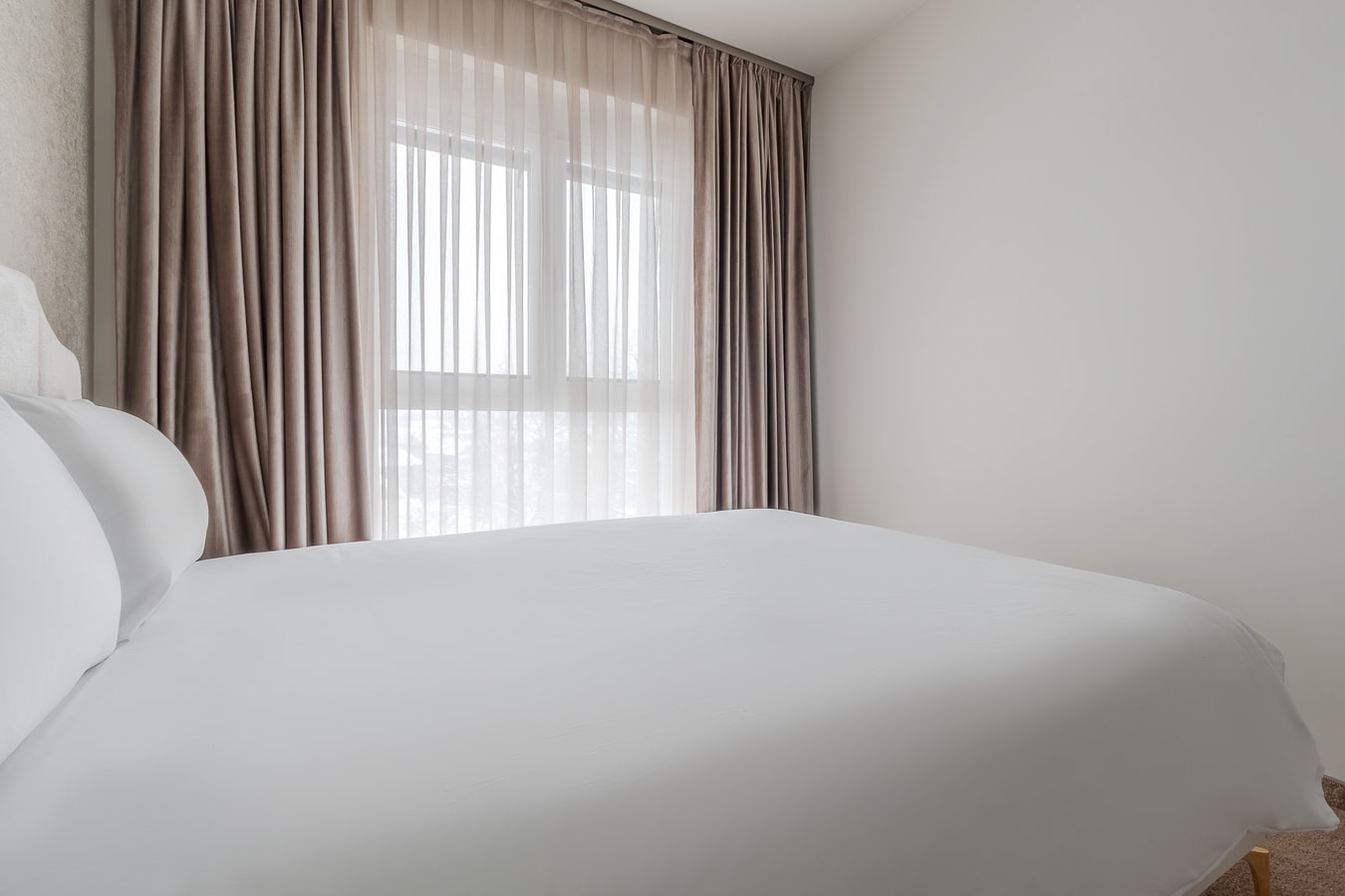 Neutral Nest 13 FlatWhite Properties