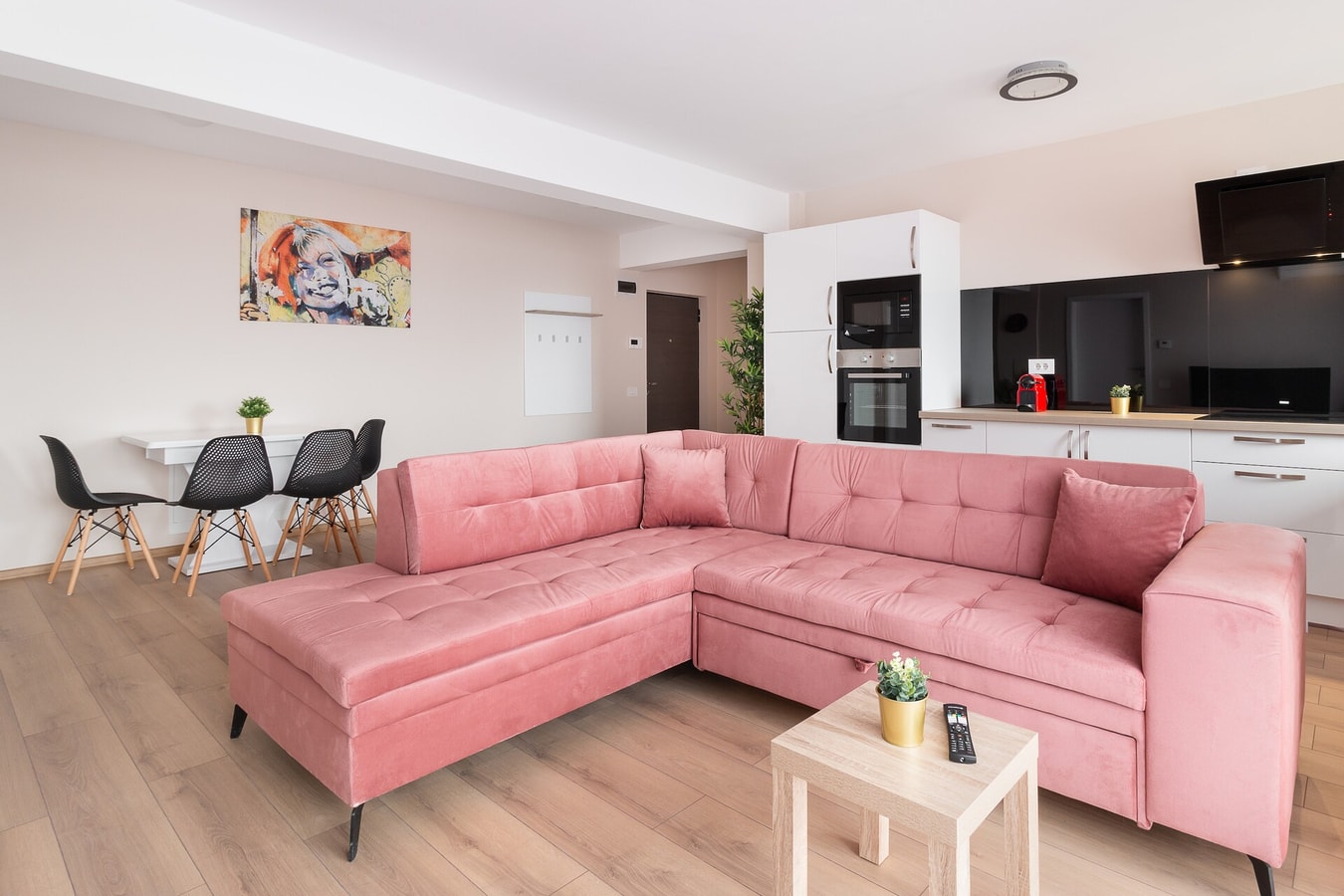 Blissful Haven Two 9 FlatWhite Properties