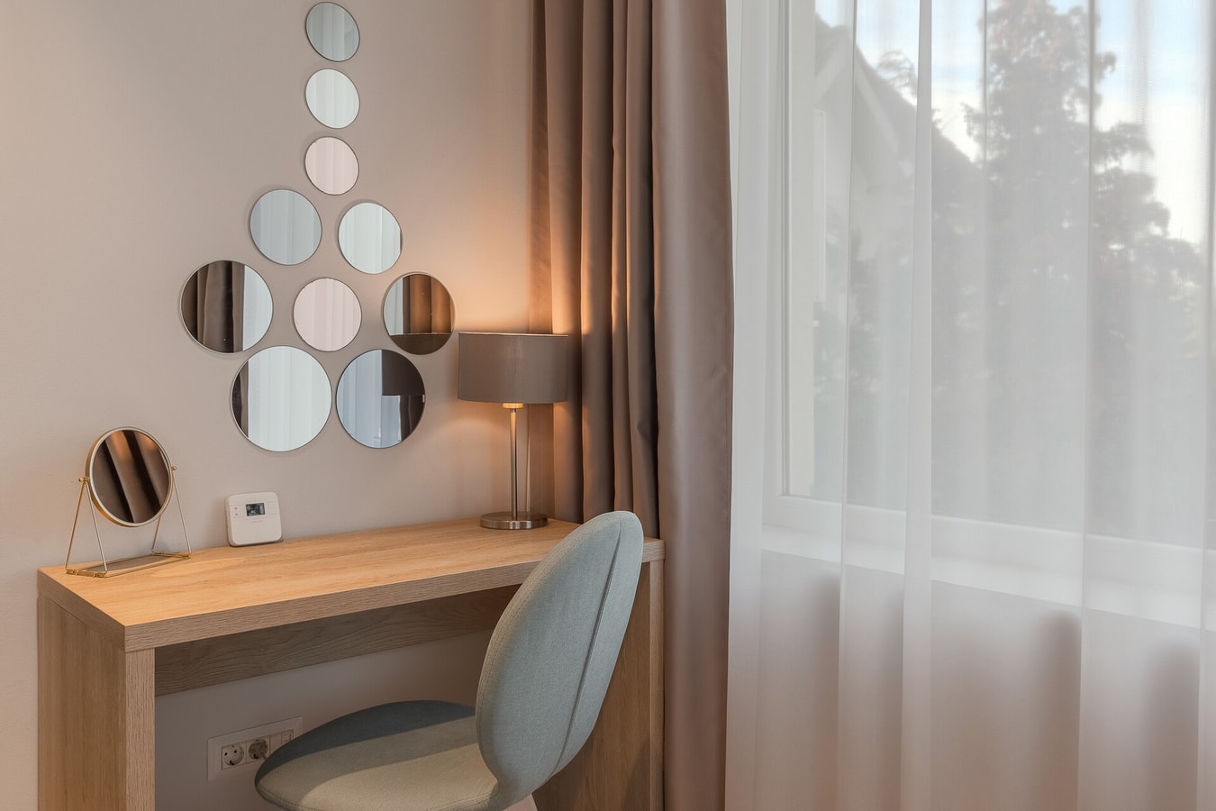 Dozsa Residence Four 16 FlatWhite Properties