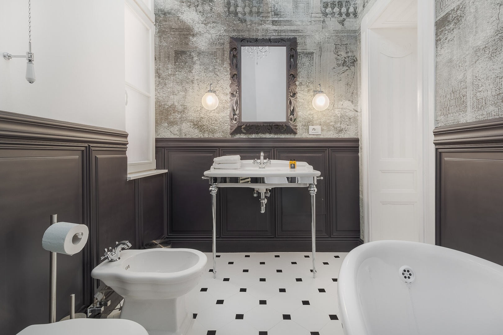 Arta Residence Three 9 FlatWhite Properties