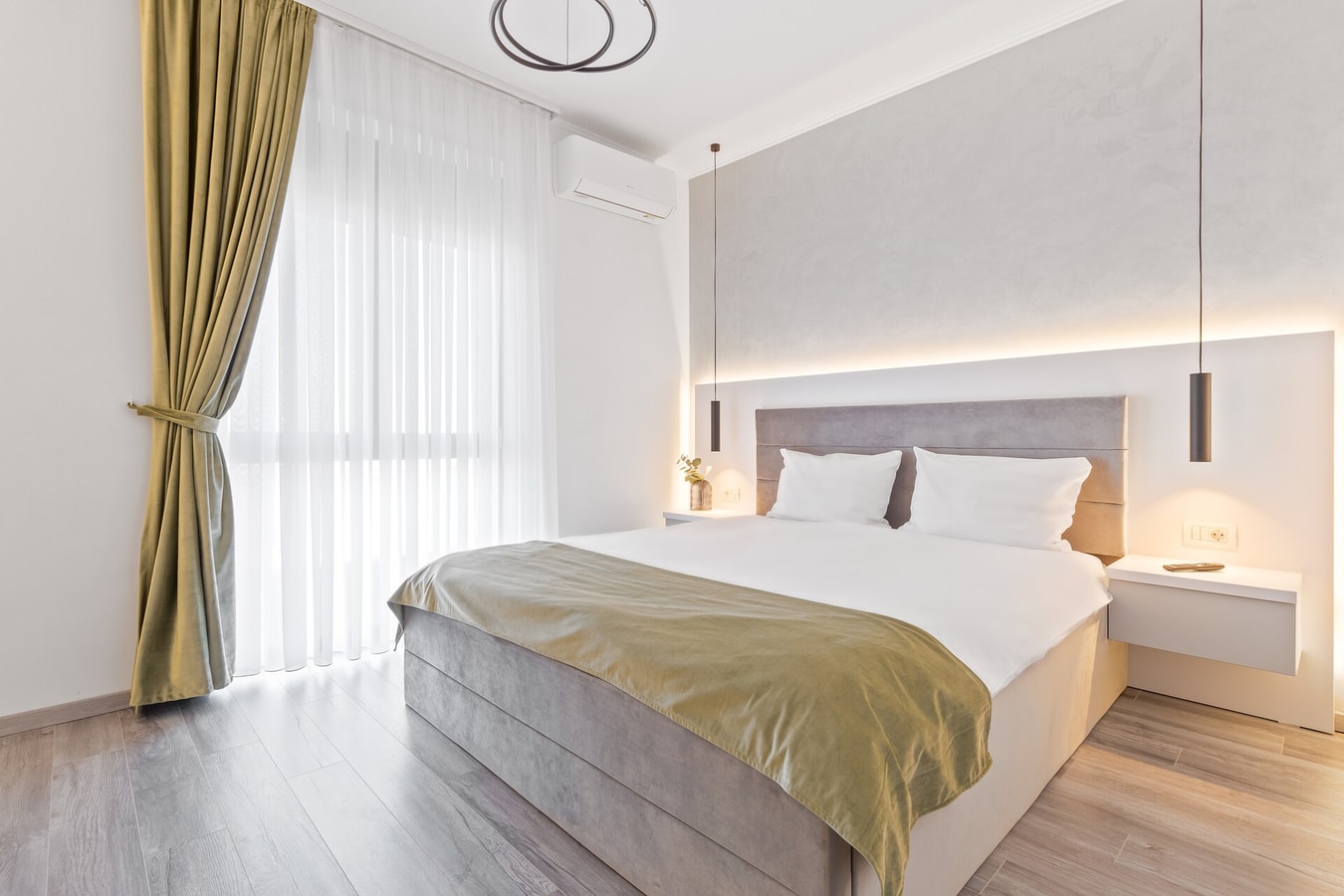 Felix Flat 8 FlatWhite Properties